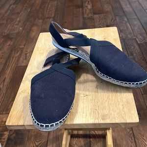 Lucky Brand navy blue 10 m